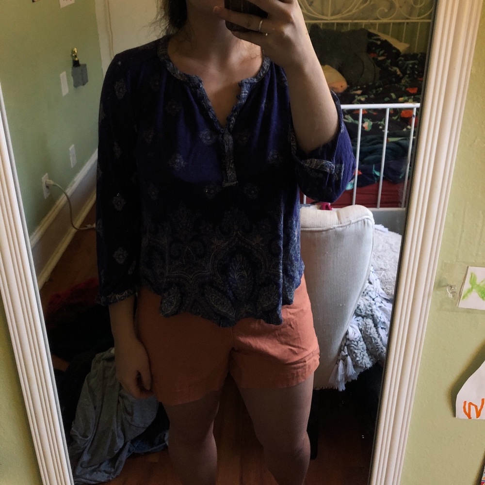 🌼floral medallion blouse🌼